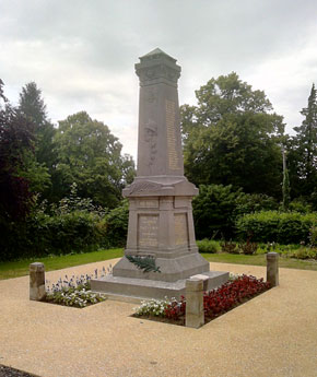monument_aux_morts tracy-le-mont